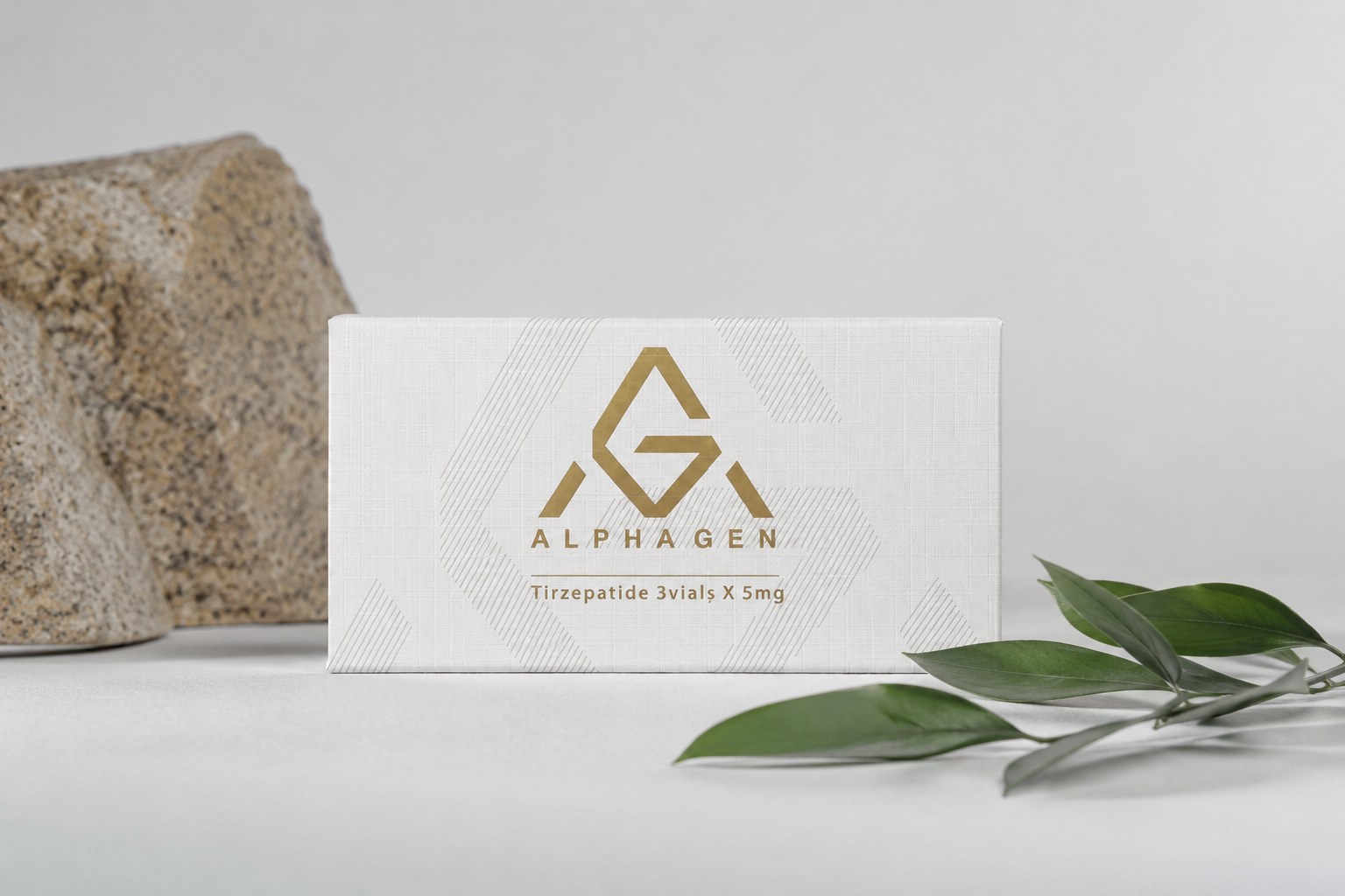Упаковка AlphaGen Tirzepatide на светлом фоне